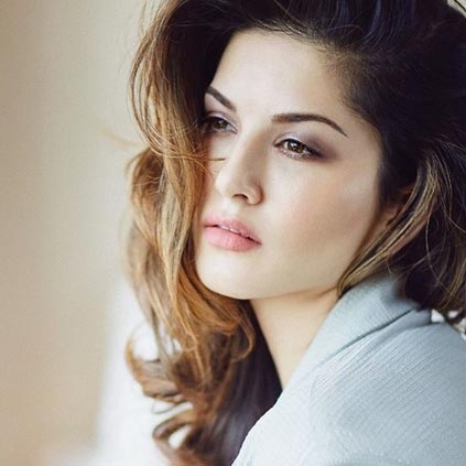 Pro-Kannada group threatens mass suicide to protest against Sunny Leone
