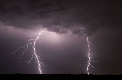 14 die due to lightning shower in Andhra Pradesh on Tuesday