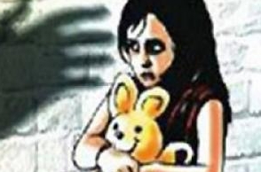 Woman thrashes daughter’s molester in police custody
