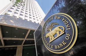 RBI's new order to banks, will benefit shopkeepers and small traders