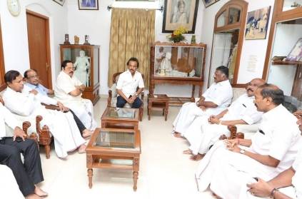 Several party leaders visited Kalaignar\'s Gopalapuram residence