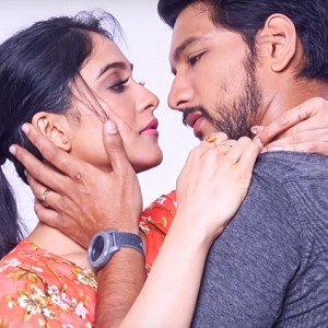 Kallooliye lyric video from Mr Chandramouli Kallooliye lyric video from Mr Chandramouli