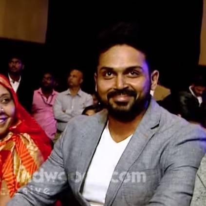 Karthi's reaction to his AV at Behindwoods Gold Medals 2018