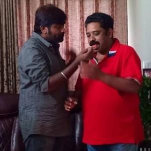 Makkal Selvan Vijay Sethupathi met Seenu Ramasamy on his birthday
