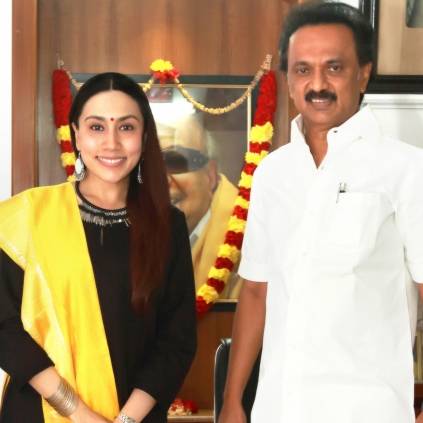 Sathyaraj’s daughter Divya shares interest in politics and about meeting DMK leader M.K.Stalin Sathyaraj’s daughter Divya shares interest in politics and about meeting DMK leader M.K.Stalin
