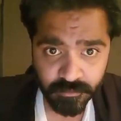 Simbu requests his 2 or 3 fans to show the Fan Mass for Vandha Rajavathaan Varuven