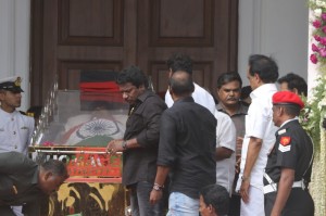 Karunanidhi death: Political leaders and Celebrities pay homage