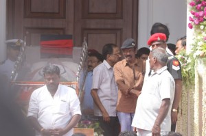 Karunanidhi death: Political leaders and Celebrities pay homage