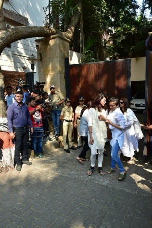 Sridevi's final journey - funeral